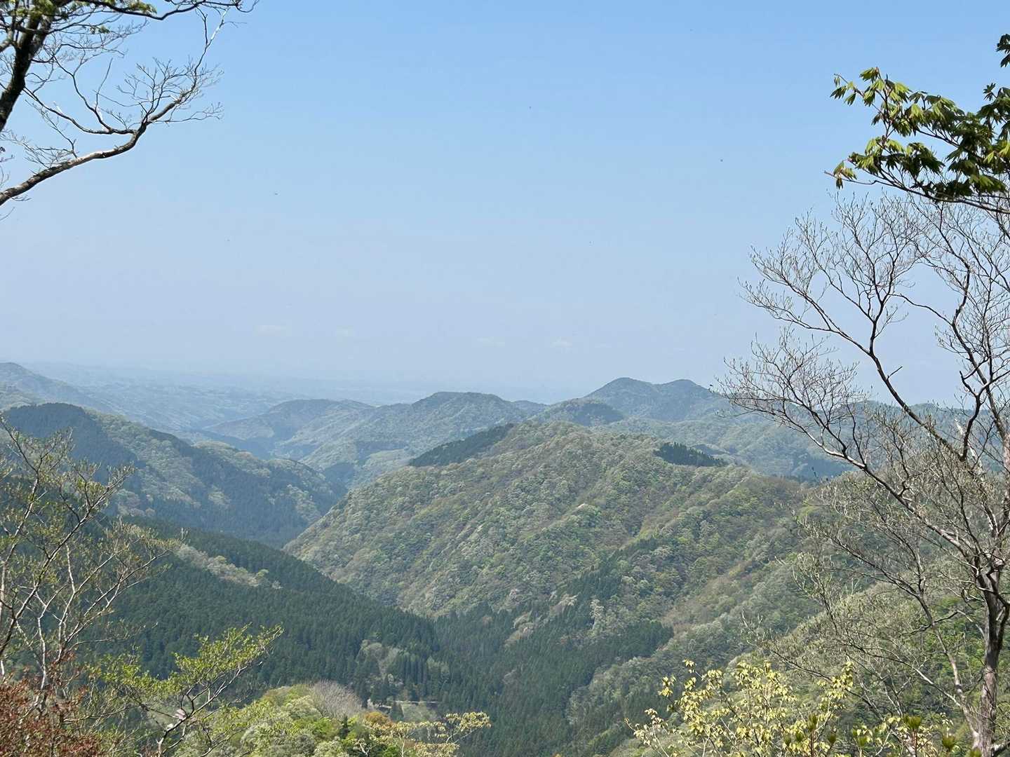 奥に鞍掛山が見えた🤩