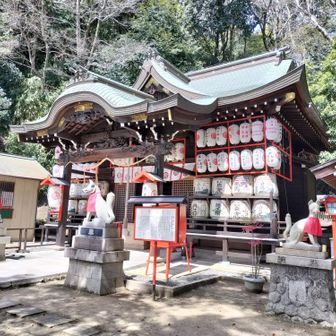 諏訪神社まで下って来ました😌お参りして帰ります😌