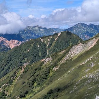 三俣蓮華岳、黒部五郎岳（奥）