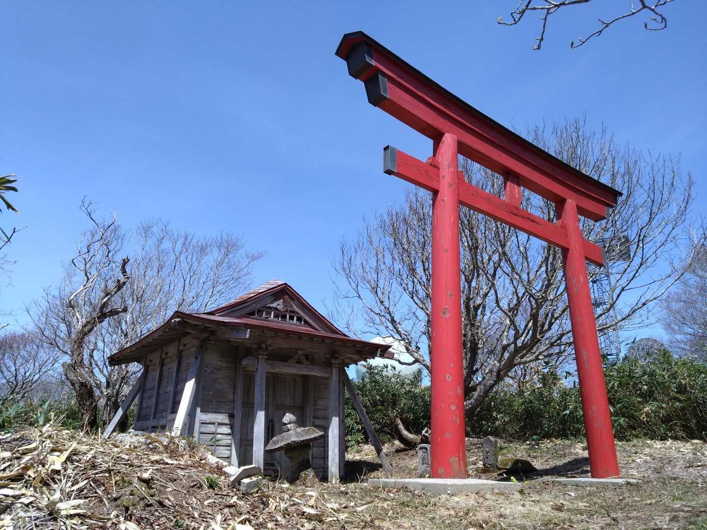 お山かけコース登山道入口-赤神神社 五社堂-本山 往復コースの写真