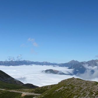 最高のお天気に恵まれて、とっても幸せな山行でした