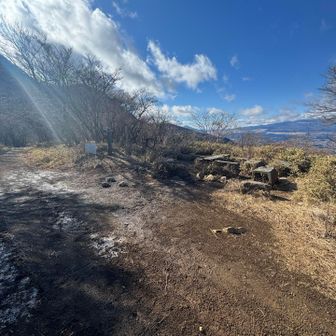 ここが丸鉢山らしい