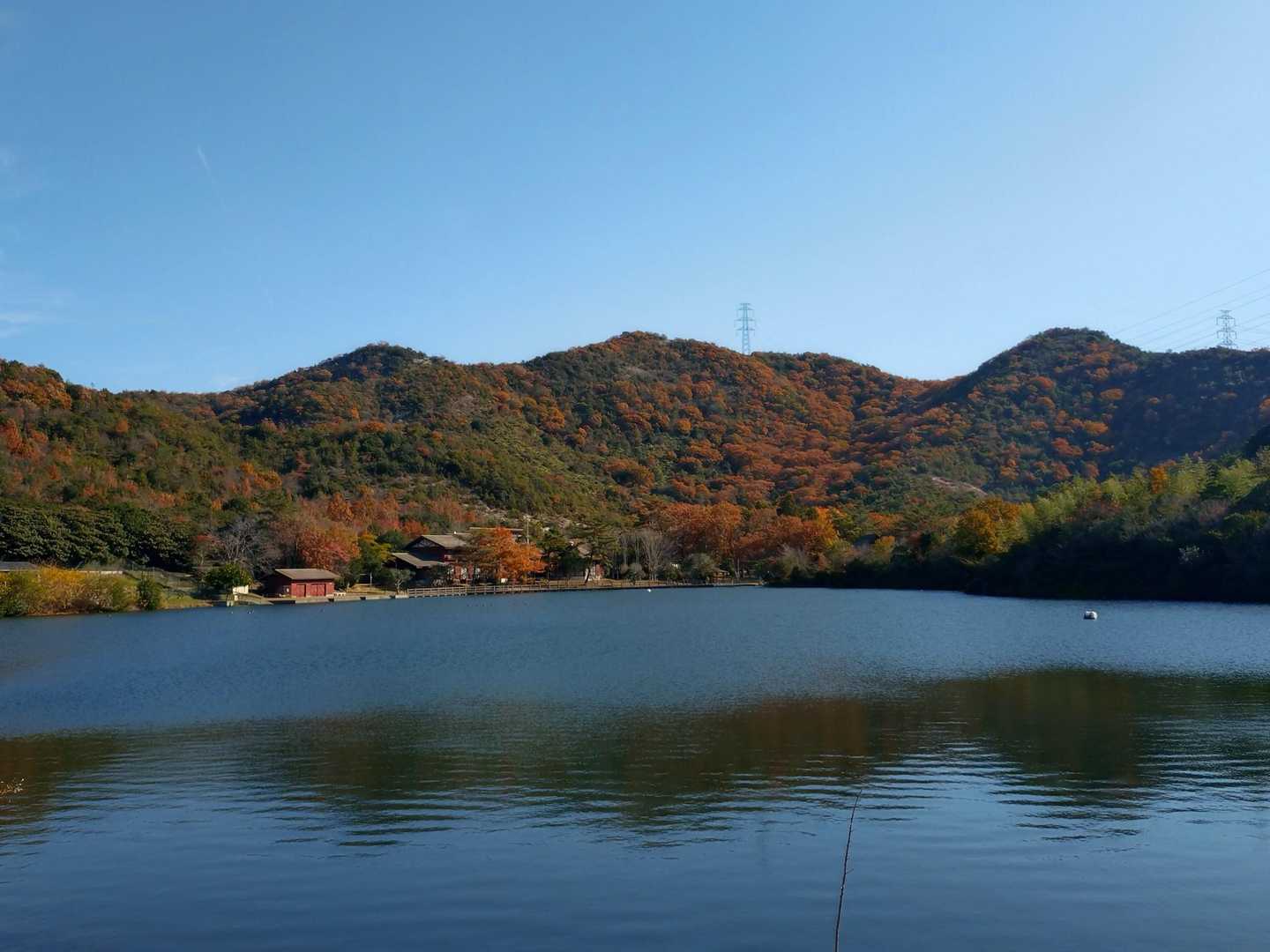 飯盛山-洞貝山-黒岩山-鍋山-升田山-嶽山 周回コースの写真