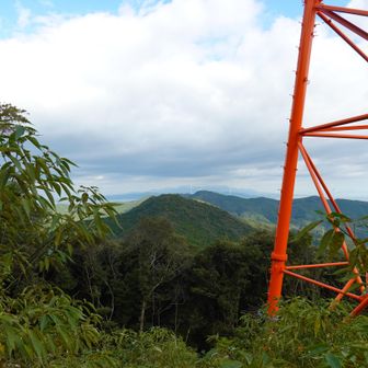 唯一眺めの絶好な場所でお昼となりました。