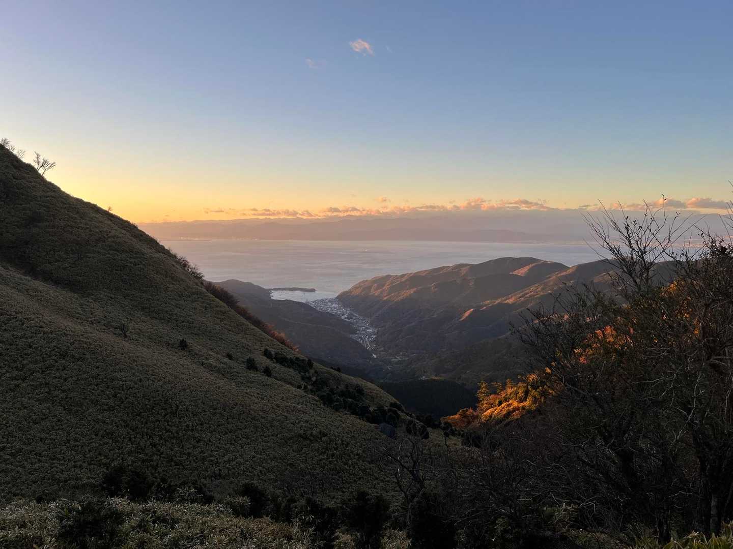 大曲茶屋バス停-土肥峠-伽藍山-古稀山-達磨山-小達磨山- 縦走コースの写真