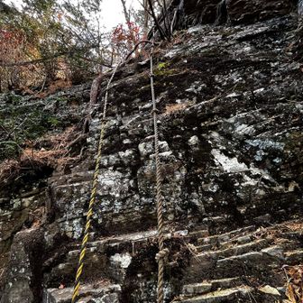 岩場の直登🪢