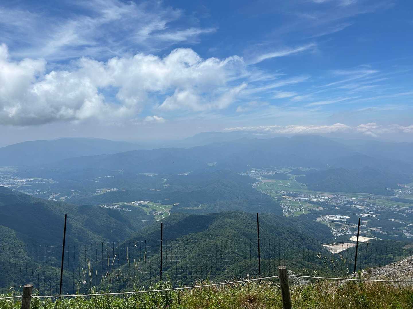 西登山道-伊吹山-東登山道 周回コースの写真