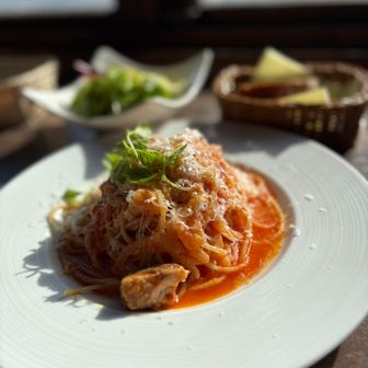 ガーデンテラスでランチ😋😋😋
いつまでも観たい絶景と暖かさ