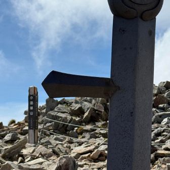 小蓮華山山頂。