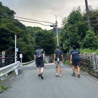 解消すべく少し散歩へ🚶