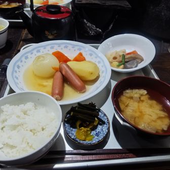 夕食はポトフ😋
