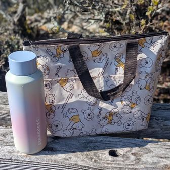 コーヒーとドーナッツもってきた🍩