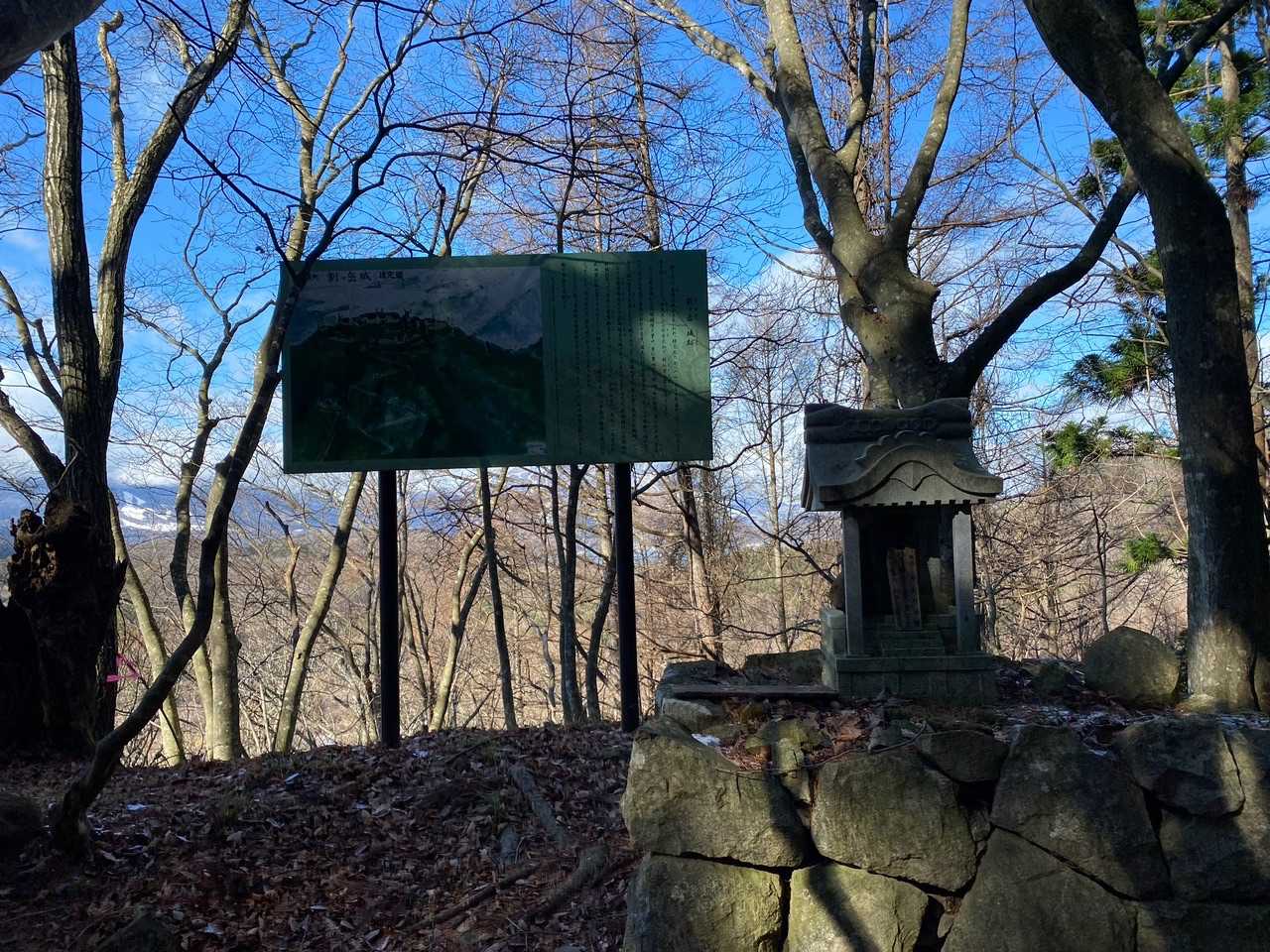 あっと言う間に山頂