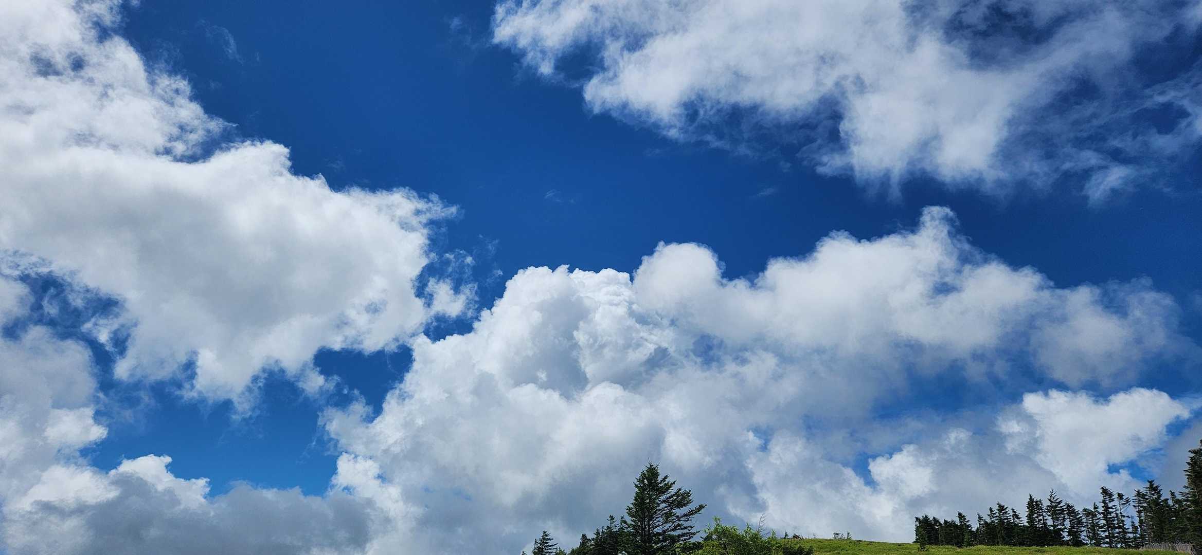 空が近いですね📸