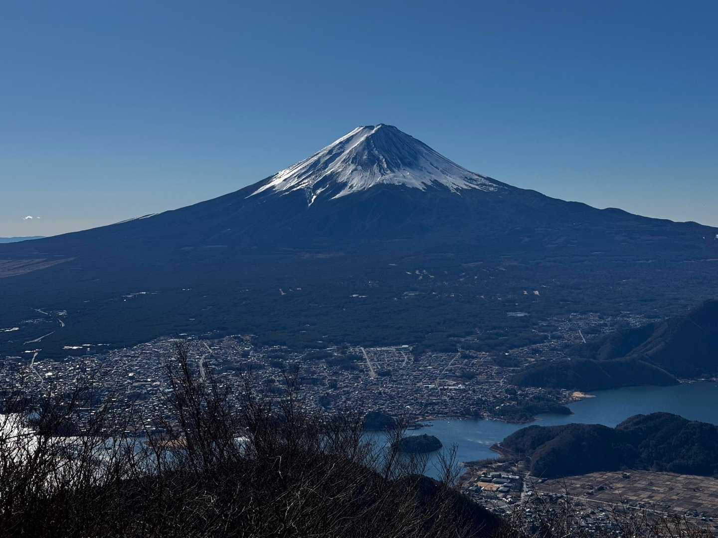 三ツ峠入口-旧御坂峠-コブ岩ノ頭-黒岳-すずらん峠-破風山 縦走コースの写真