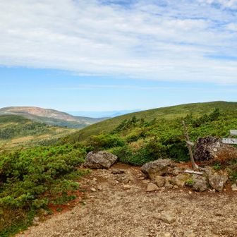 さて、ここから折り返して刈田岳方面に戻ります。