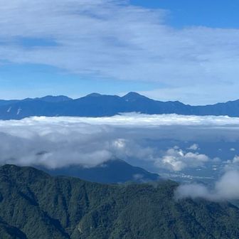 南アルプス(農鳥岳、間ノ岳、北岳など)