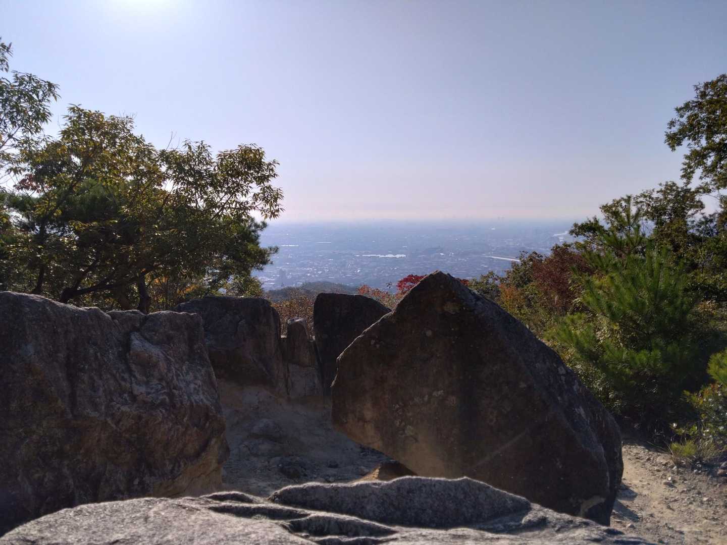 夫婦岩から✨📸
今日は、晴れているので
六甲や甲山まで眺めます。