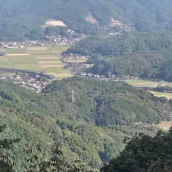 山頂から赤村