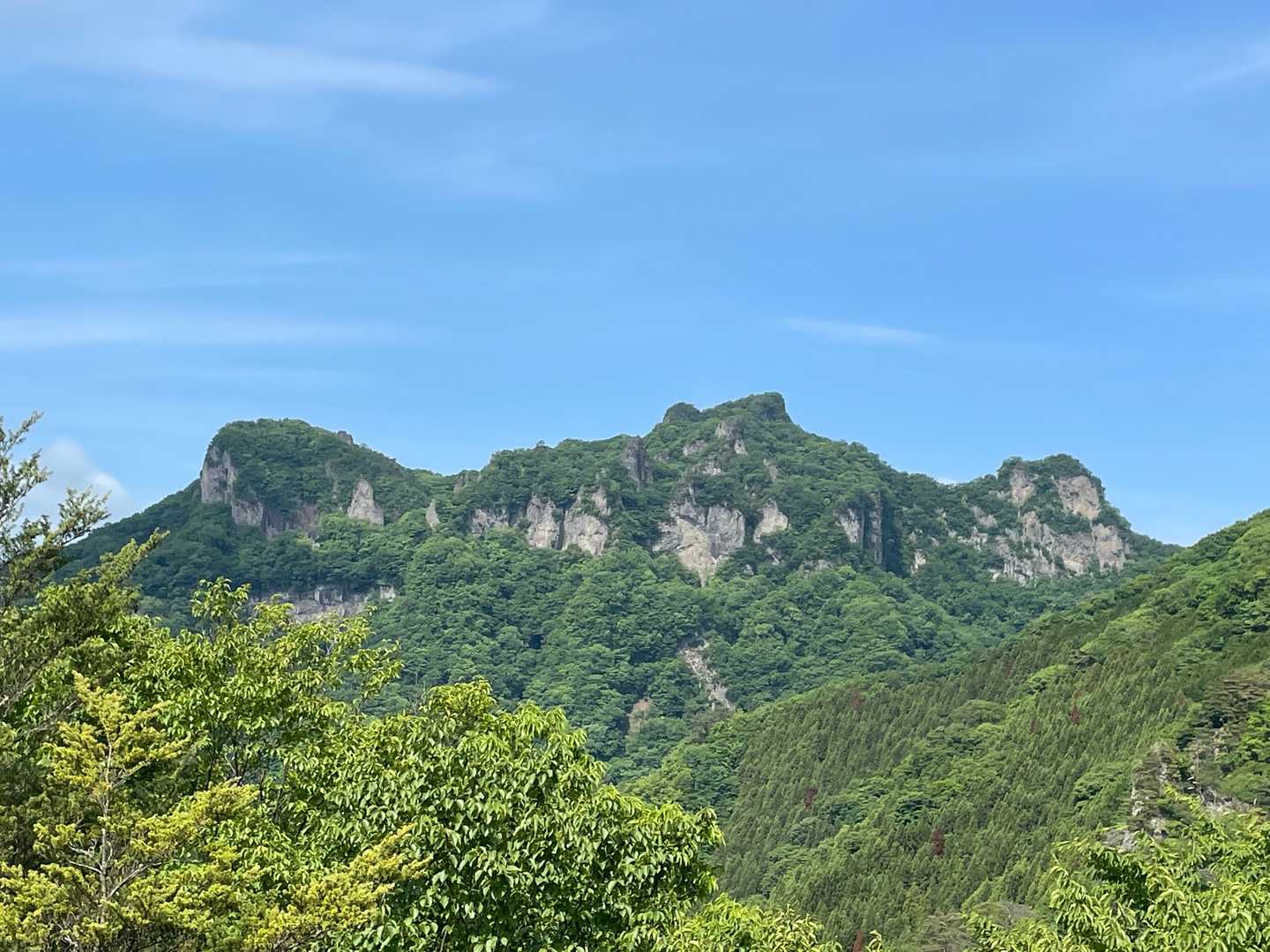 立岩
