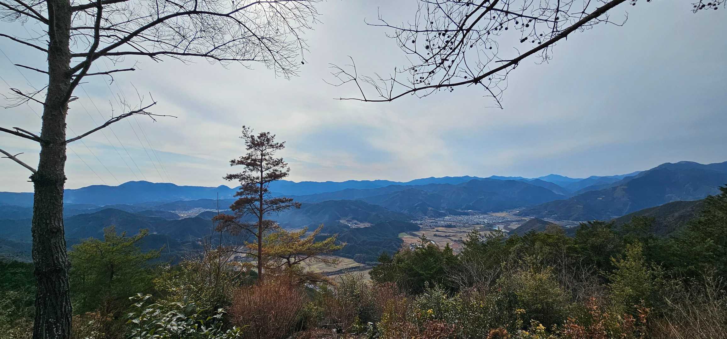 行司ヶ岳からの眺望