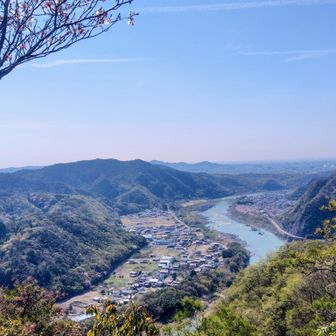愛知県側　伊勢湾に流れて