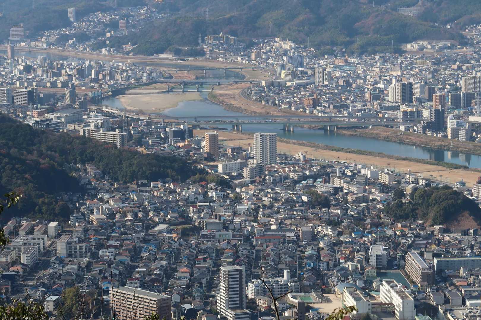  戸坂駅-松笠観音寺-松笠山-蝦蟇ヶ峠-二ヶ城山-高陽中央 縦走コースの写真
