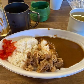 お肉入りのカレーをペロリ😋
おでんもいただきました