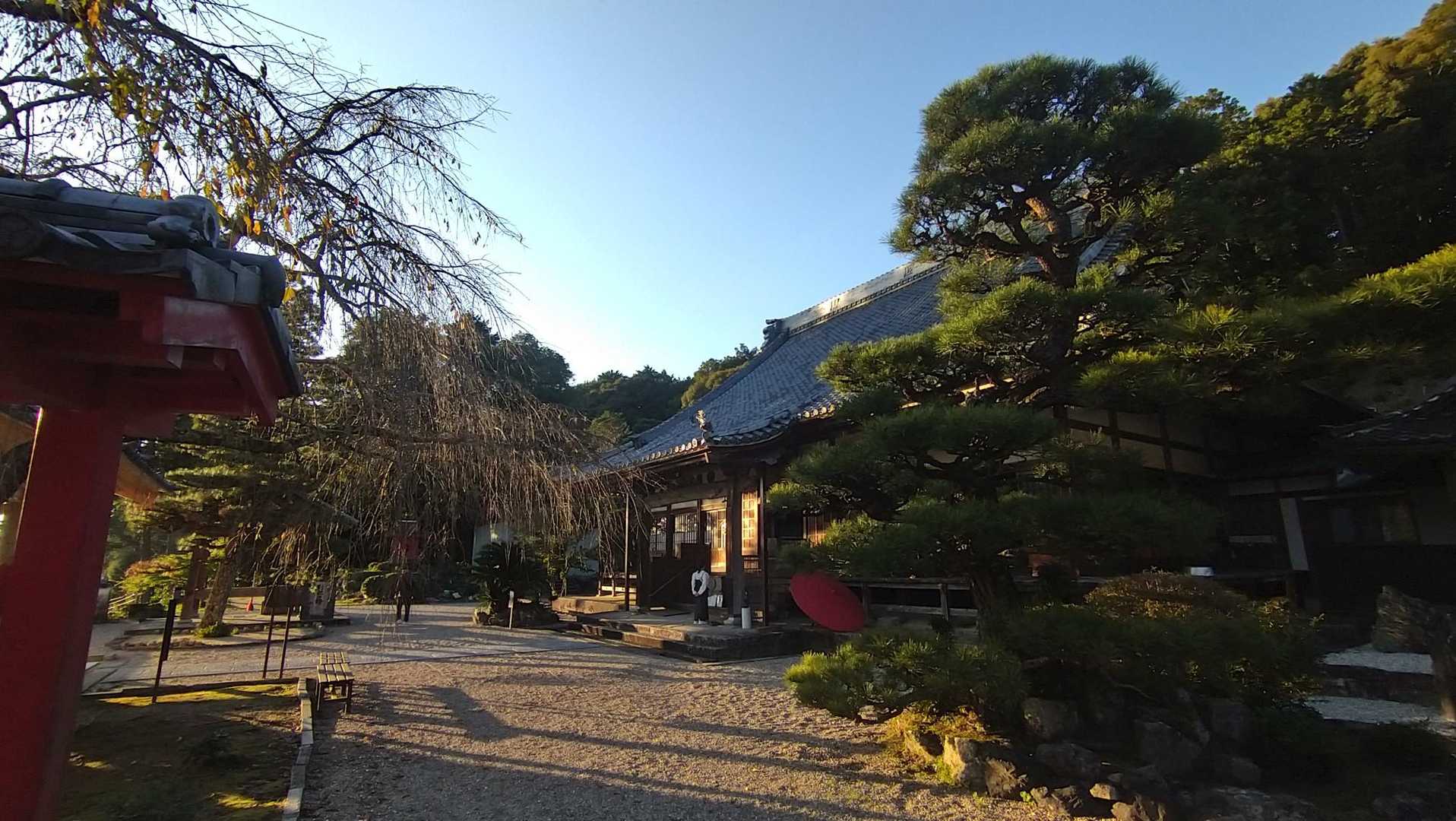 六所山 往復コースの写真