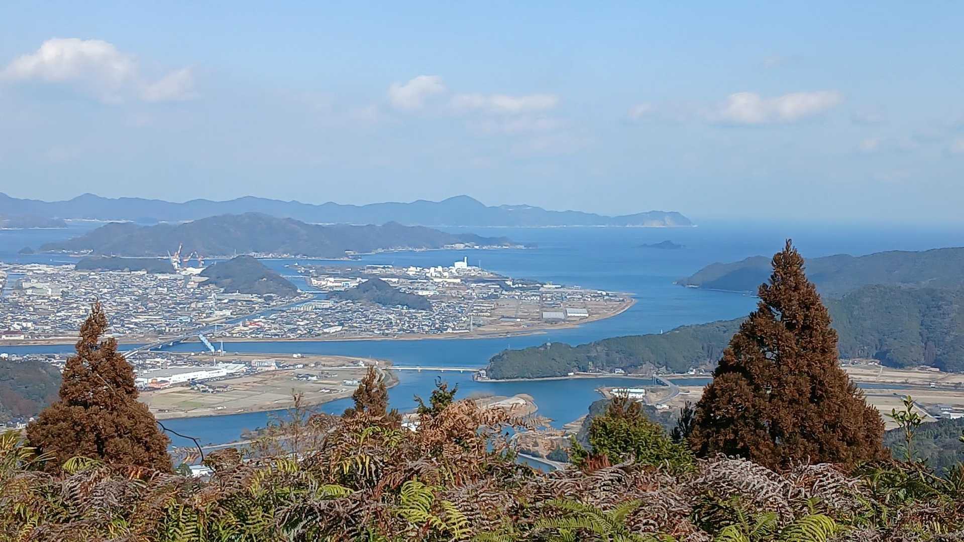 展望バッチリ
大入島も見えてます