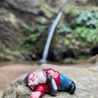 宿谷の小人山と申します🍻