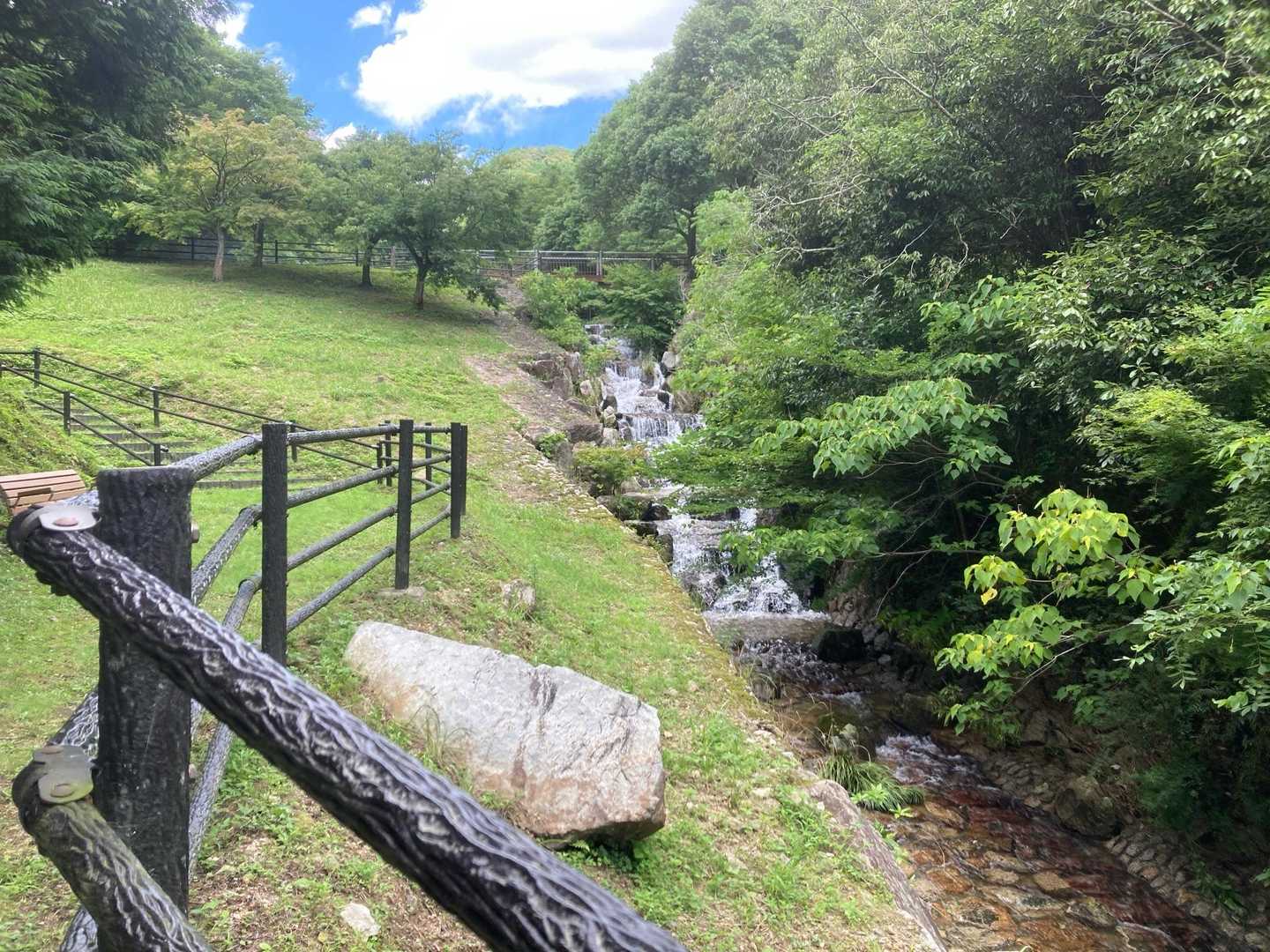 高嶺城跡登山口-兄弟山コース登山口-鴻ノ峰 往復コースの写真