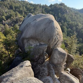 天狗岩:滞在中誰も登ってはいない