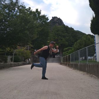 さぁ！　私、二太郎は
相変わらずこんな遅い時間からの
天徳寺スタートです💪

その前にいくつかNEWアイテムを
紹介させていただきます✨

先月末の「小浜山」と同じですが
今着てる上下もそのひとつ👍




