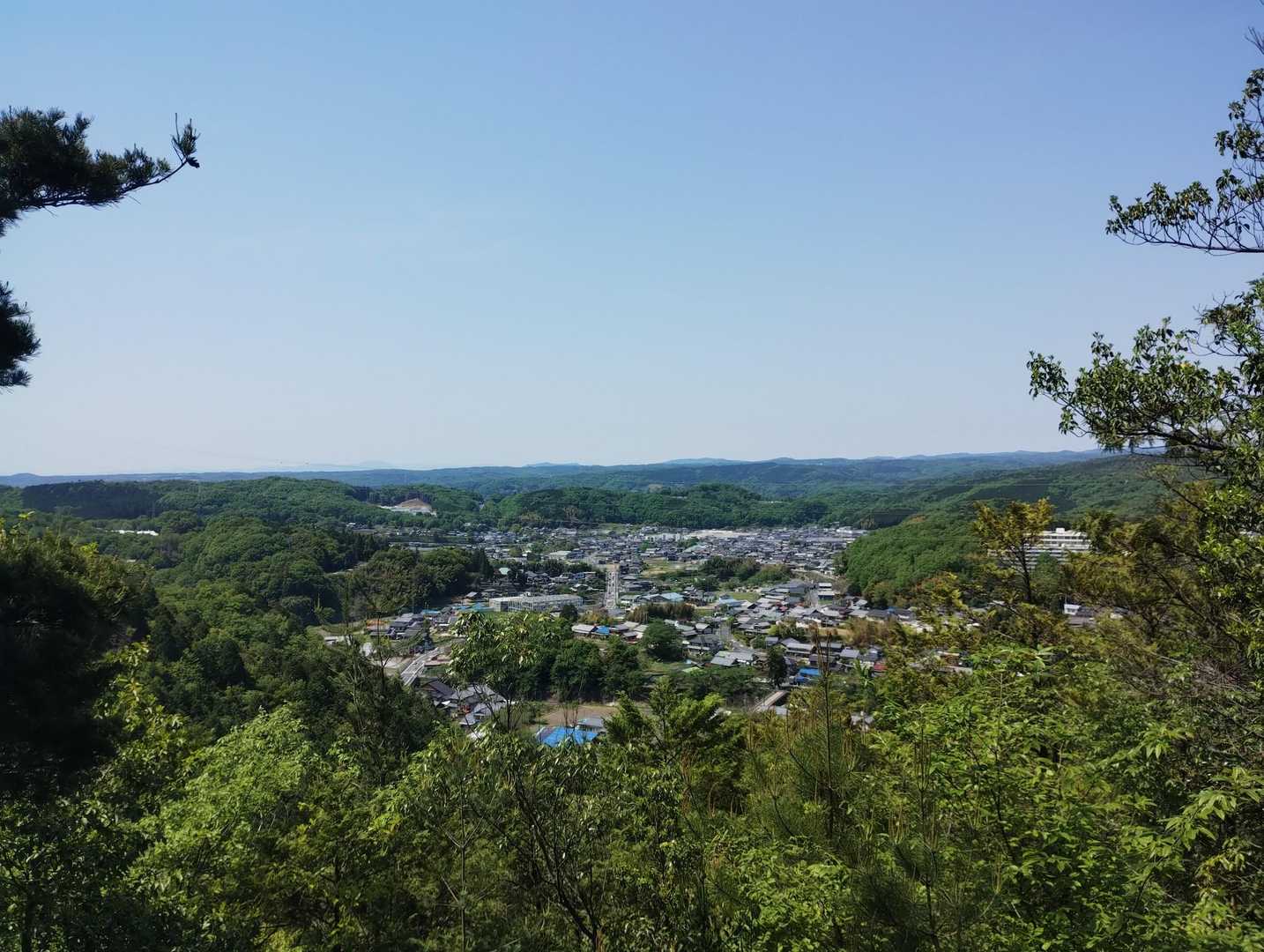 下山中に開けている箇所発見