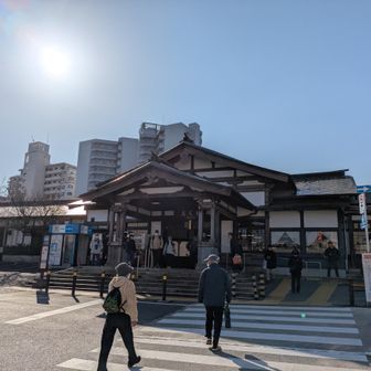 高尾駅
前回歩いた高尾山と南高尾セブンサミット⛰️はここからではなく、高尾山口駅からスタートします。