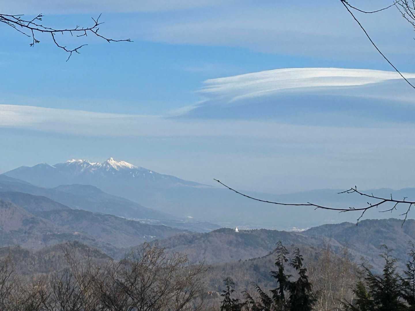 八ヶ岳　日向山の仏舎利塔