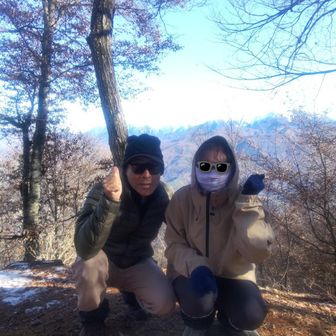 仙丈ヶ岳をバックに🏔️