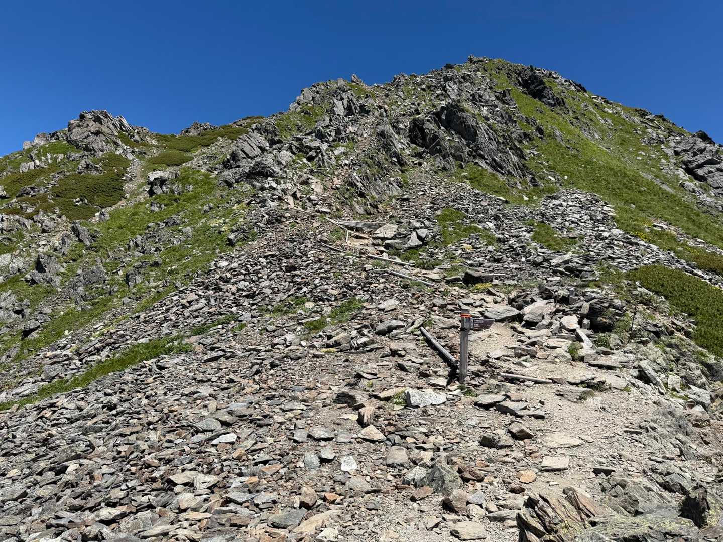 いよいよ山頂へ⤴️