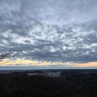 山頂到着、汗だく💦