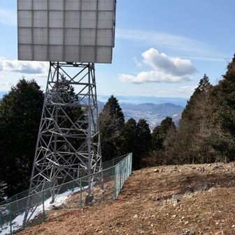 反射板🪞到着。
初めて眺望あり😃
宮島⛩️瀬戸内海も見える。