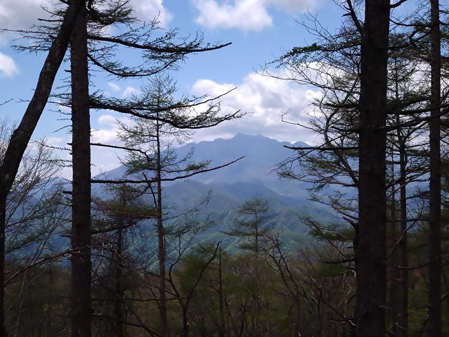 女峰山⛰️が頭出しました😊