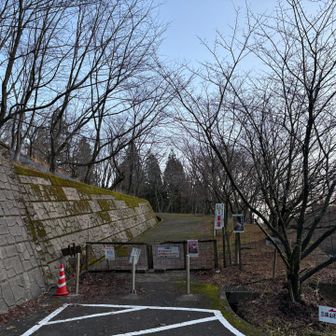 駐車場は3台🅿️
まだ早かったかな？