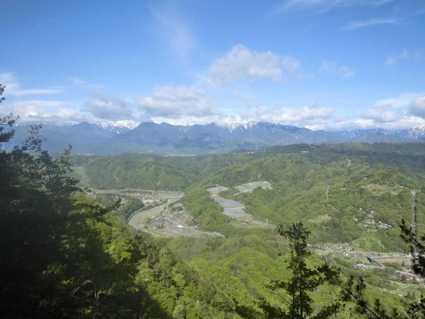 大城付近から見た風景。
どこから見ても絶景です。