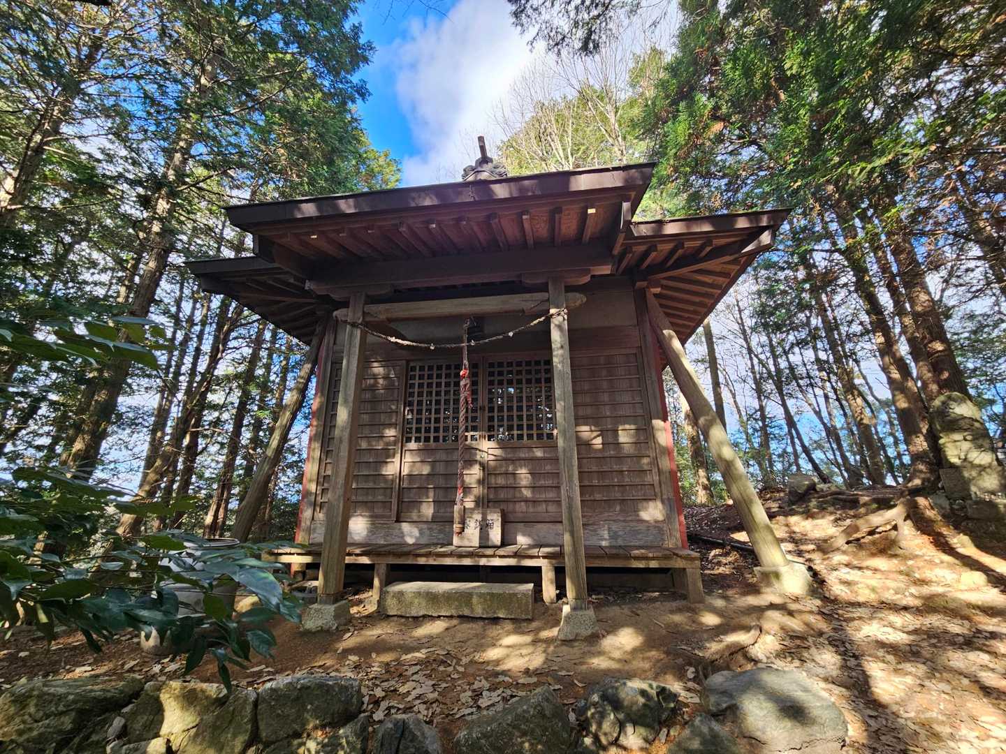 道樹山頂。こちらにて初詣。