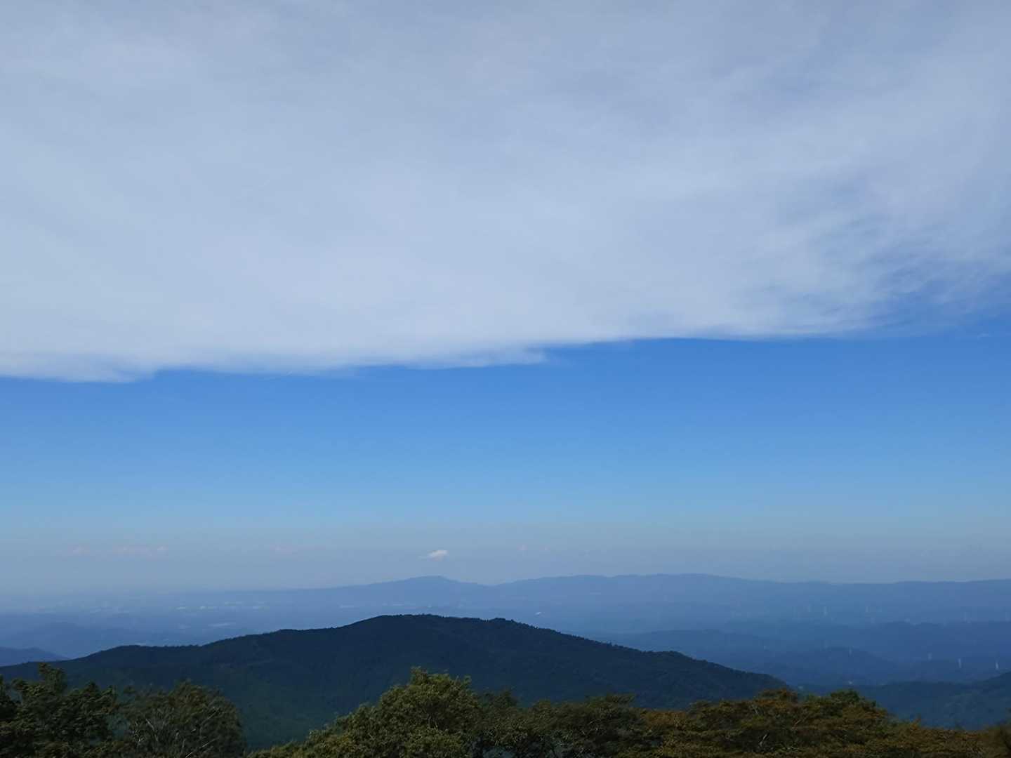 雲が広がってきましたが白と青のコントラストが綺麗でした😊