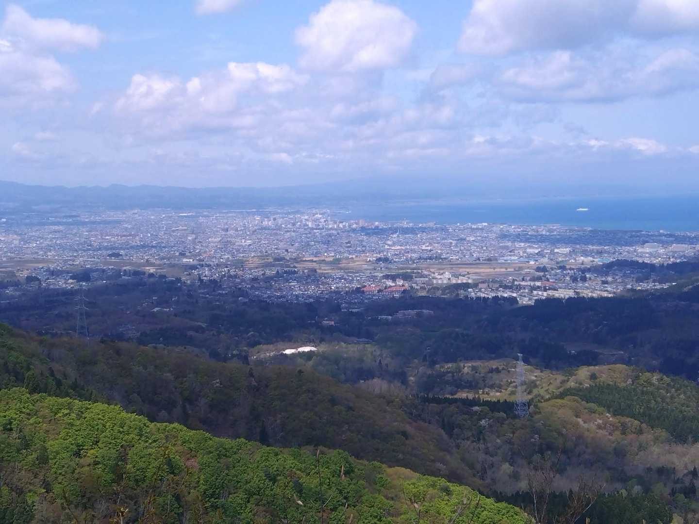 青森市内がとてもよく見えてました