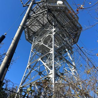 したから見えていた
docomo中国駅家基地局…だそうです🙇‍♀️
