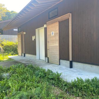 星ふるビレッジの駐車場から登り始めます
トイレあります🚾ｷﾚｲﾃﾞｽ