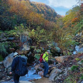 油を売っている間に
歩くのが早い登山者がちらほら